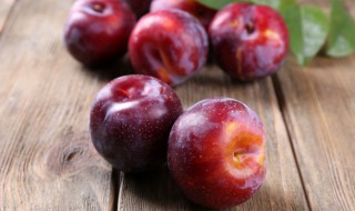 怎么样才能使李子果实结多又大（怎样让李子多结果）