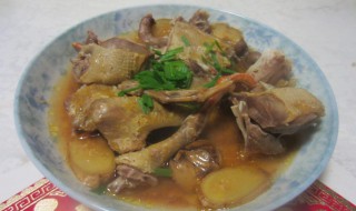 鸽子肉怎么炒的做法（鸽子肉怎么炒的做法视频）