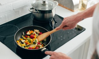 菜炒的太咸了怎么办 菜炒的太咸了怎么补救