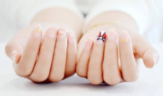指甲油弄到皮肤上如何洗掉 指甲油沾到皮肤上怎么办