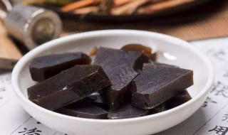 阿胶每天吃多少克合适（阿胶每天吃多少好）