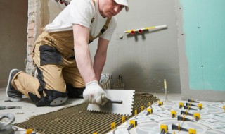 圆盘豆实木地板优缺点（实木地板的优点和缺点）