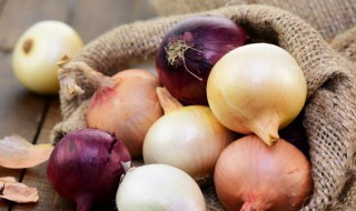 洋葱怎么做才好吃（洋葱怎么做好吃又简单又有营养）