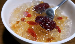 怎么炖燕窝好吃又营养 怎么炖燕窝好吃又营养视频