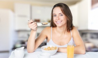 好吃的英语怎么读 关于食物的句子英语