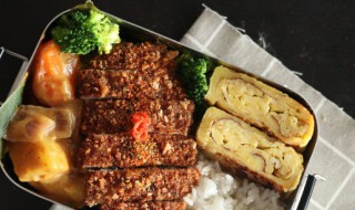 猪肥肉怎么做好吃(猪肥肠怎样做才好吃)