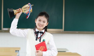 篷怎么组词语（篷怎么组词语和拼音部首和组词）