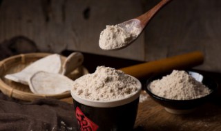 吉利丁粉的害处(吉利丁片好还是白凉粉好)