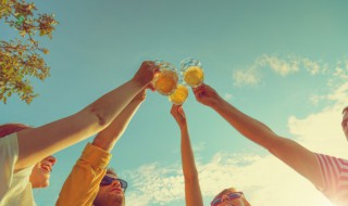 瓶装啤酒过期三个月还能喝吗 过期啤酒的十大妙用