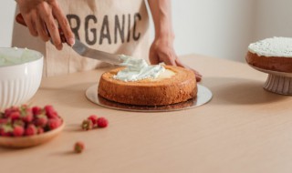 4寸是多少厘米蛋糕（4寸是多少厘米蛋糕够几个人）