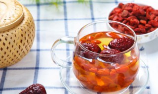 红枣泡水喝的禁忌 枸杞桑葚红枣泡水喝的禁忌