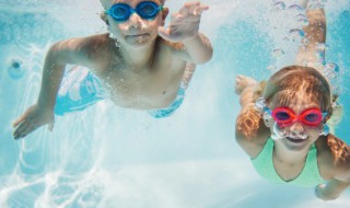 近视泳镜度数怎么选择 近视泳镜度数怎么选择 散光