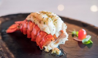 虾尾搭配什么菜一起炒 虾尾能配什么菜