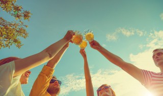 啤酒有保质期吗 啤酒有保质期吗放2年了还能喝