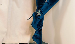 绒面的靴子脏了怎么清理 绒面的靴子脏了怎么清理好