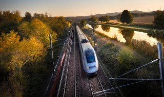 高铁带液体有限制吗 750ml沐浴露可以带上高铁吗