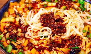 家常臊子面的做法（卤面的家常做法）