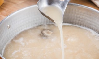 杨国福骨汤怎么那么白 杨国福是骨头汤吗