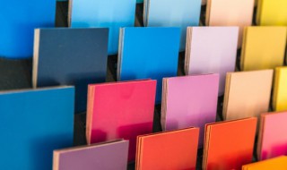 红色加什么颜色等于绿色 红色加什么颜色等于粉色