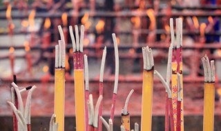 梦见庙宇是什么意思（梦见庙宇是什么意思解梦）