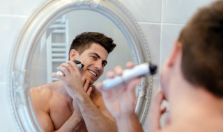 梦见自己刮胡子是什么意思 梦见自己刮胡子是什么意思单身