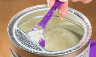 如何挑选婴儿奶粉 如何挑选婴儿奶粉看配料表