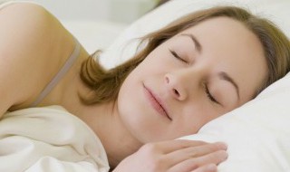 梦见偷鱼是什么意思 梦见偷鱼是什么意思周公解梦梦见人摔跤摔到牙齿