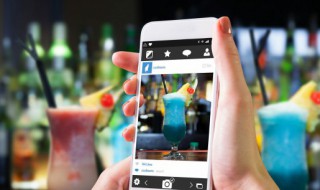 手机颜色变了怎么恢复（手机没色彩了怎么恢复）