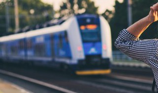 长乐东站在哪里（长乐到平潭动车时刻表）