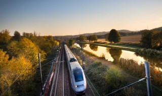 动车怎么坐（动车怎么坐的流程图）