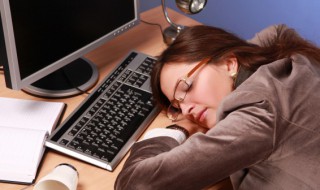 上夜班困解困小妙招 上夜班很困怎么办?