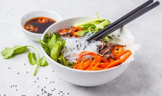 米线用什么做出来的（米线用什么做出来的视频）