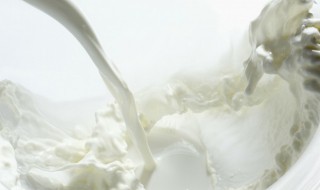 牛肉和牛奶可以一起吃吗(牛奶不能与什么一起吃)