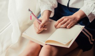 津津有味的反义词是什么（津津有味的反义词是什么半信半疑的反义词是什么）