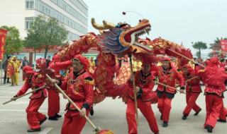 怎么庆祝新年（怎么庆祝新年的）