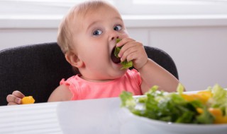 小孩子饮食要注意什么问题（小孩子饮食要注意什么问题呢）