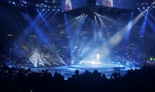 我们的故事爱就爱的值得是什么歌（我们得故事爱就爱的值得）