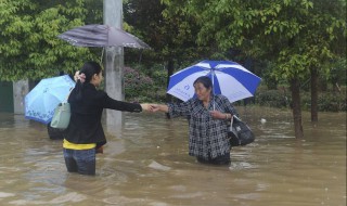 梦见涨大水是什么征兆 梦见涨大水是什么征兆梦见涨大水淹死很多人