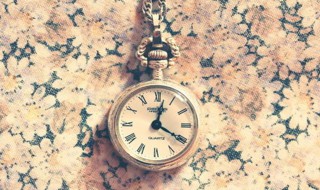 时间的说说心情短语（突然想发个感慨的说说）