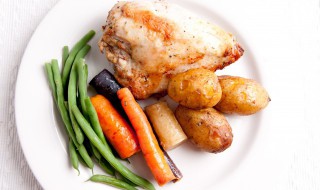 美食说说心情短语（一句简单晒美食的句子）