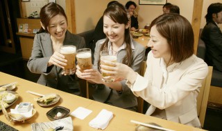 祝酒词开场白简短（宴会祝酒词开场白简短）