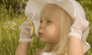 小女孩英文名简约好听 小女孩英文名简约好听气质