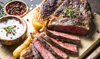 牛排腌制(牛排腌制放什么调料)