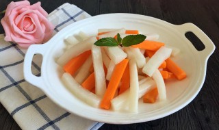 酸甜白萝卜怎么腌制好吃（酸甜白萝卜怎么腌制好吃窍门）