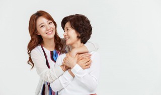 50岁母亲节送什么礼物好（50岁母亲节送什么礼物好一点）