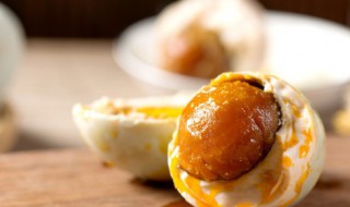 怎样腌制咸鸭蛋出油又不是很咸 怎样腌制咸鸭蛋出油又不是很咸有害