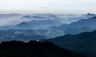 上饶有什么好玩的地方（上饶有什么好玩的地方一日游）