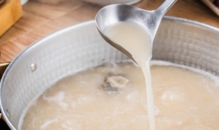 炖牛骨头的家常做法（炖牛骨头的家常做法香哈网）