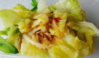 莲花白的做法（油渣莲花白的做法）