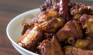 爆炒排骨的家常做法（爆炒排骨的家常做法视频）